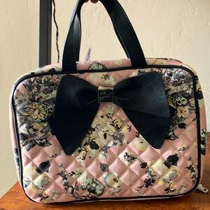 Betsey Johnson Travel Makeup bag